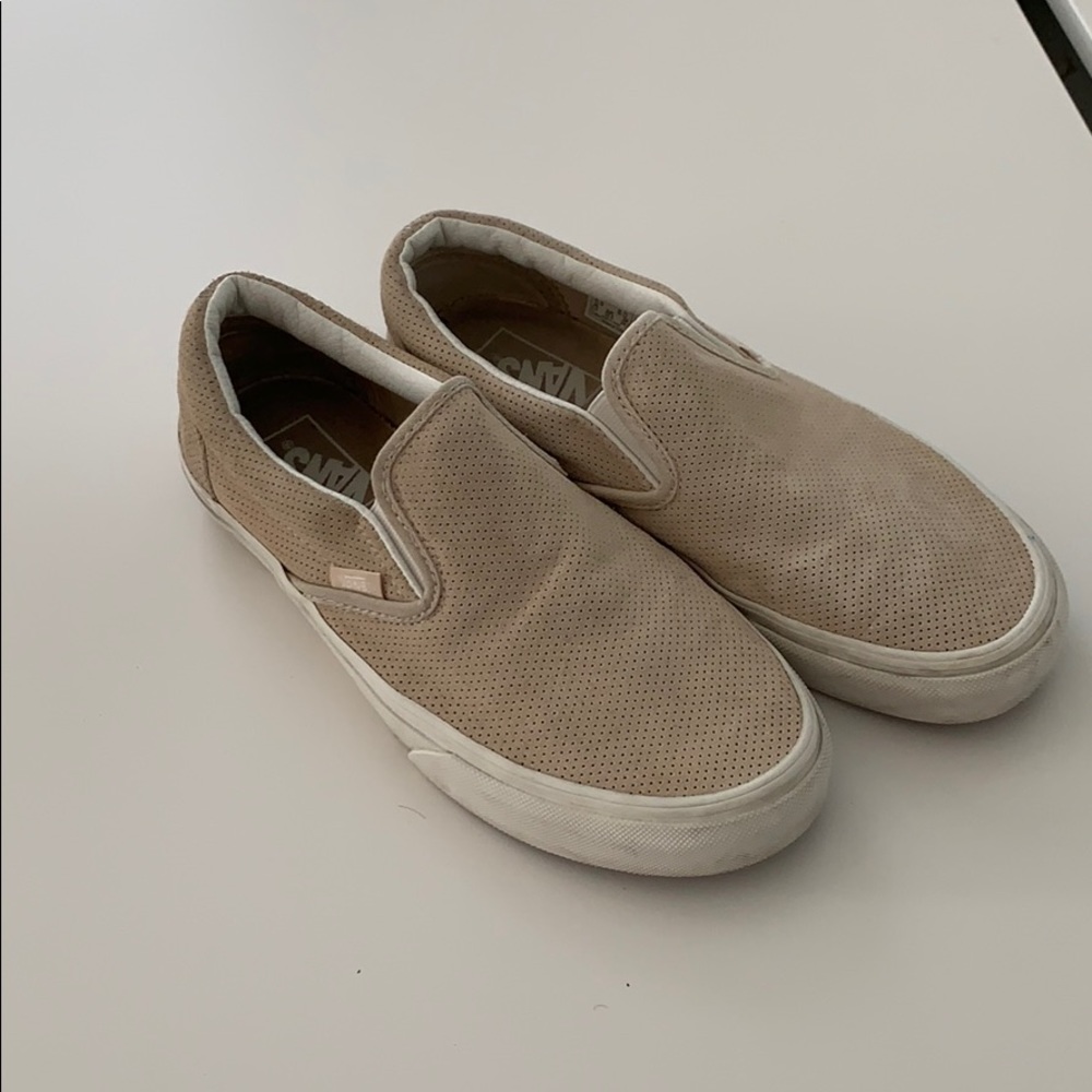 Vans slip on